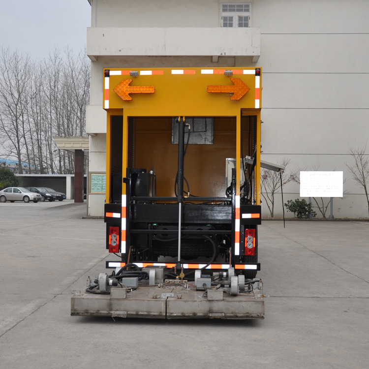 南京廠家出售NJJ5120TXB5型瀝青路面熱再生修補(bǔ)車