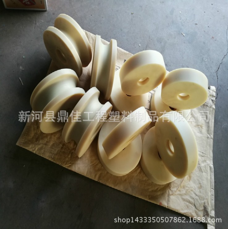 各種尼龍U型 V型軸承軌道滑輪 支架槽輪 角鐵軌道輪 U型圓管滑輪 尼龍?zhí)? onmouseover=