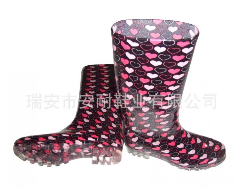 供應(yīng)雨鞋女式雨鞋款式新穎價(jià)格優(yōu)惠