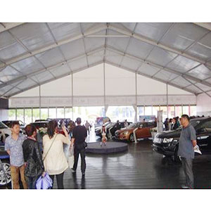 大型車展篷房內(nèi)部  篷房租賃