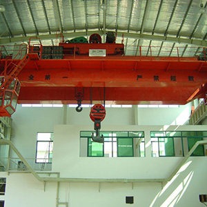 單梁橋式起重機(jī) 龍門(mén)吊，單梁起重機(jī)，雙梁起重機(jī)，龍門(mén)吊銷售，龍門(mén)吊租賃，龍門(mén)吊維修保養(yǎng)