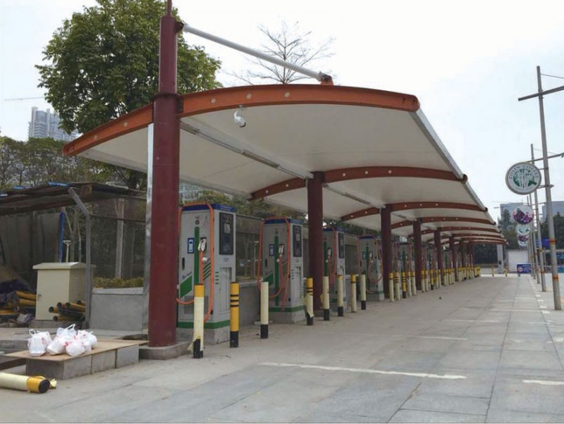 工廠電動(dòng)車車棚 張拉膜小區(qū)電動(dòng)自行車棚 膜結(jié)構(gòu)電動(dòng)車停車棚定制