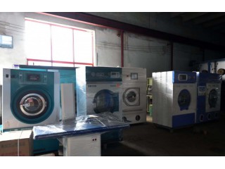 濟南二手干洗店設(shè)備多少錢一套購買一臺UCC二手干洗店機器