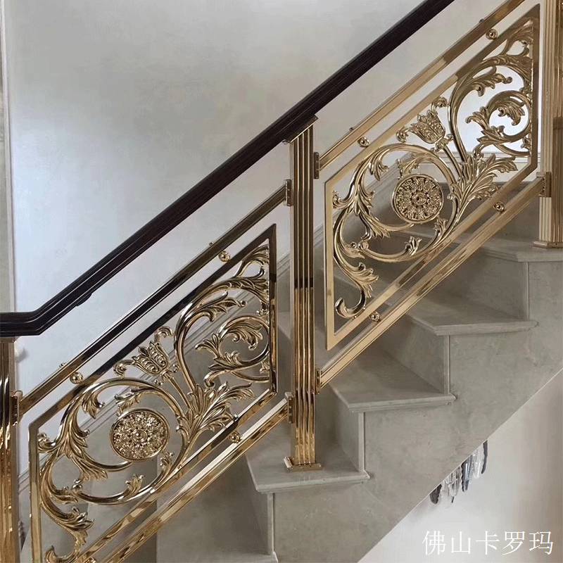 銅樓梯587