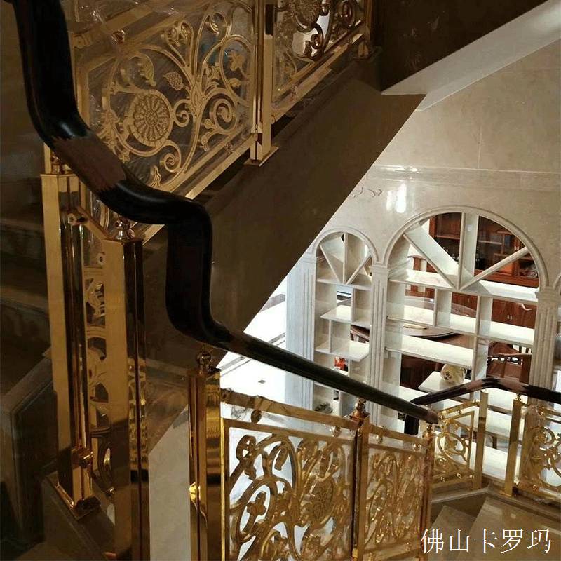 銅樓梯1101