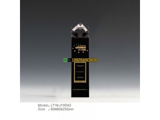 水晶獎牌專業(yè)獎杯定制公司企業(yè)員工活動比賽表彰獎章可刻字雕LOGO