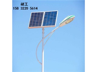 邢臺(tái)縣5米路燈桿廠家 內(nèi)丘30瓦太陽能路燈