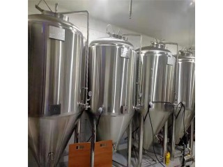 常見的酒吧餐飲設備年產(chǎn)5萬噸 自動化設備廠家