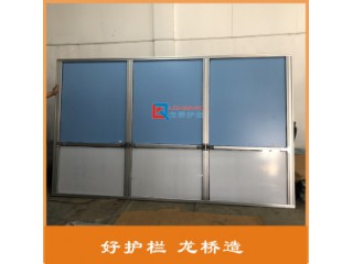 蘇州訂制機器防護欄材料 安全防護屏障 工業(yè)鋁型材夾亞克力板圍欄