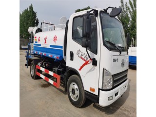 綠化5噸灑水車小型噴灑車菏澤灑水車廠家直銷價(jià)格