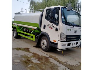 10立方灑水車生產(chǎn)廠家報(bào)價(jià)綠化10噸噴灑車多少錢