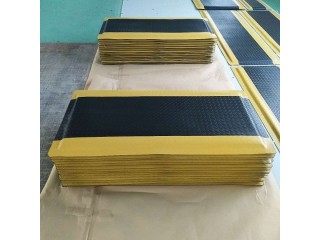 新能源防疲勞腳墊,卡優(yōu)環(huán)?？蛊诘貕|,車間抗疲勞墊工廠
